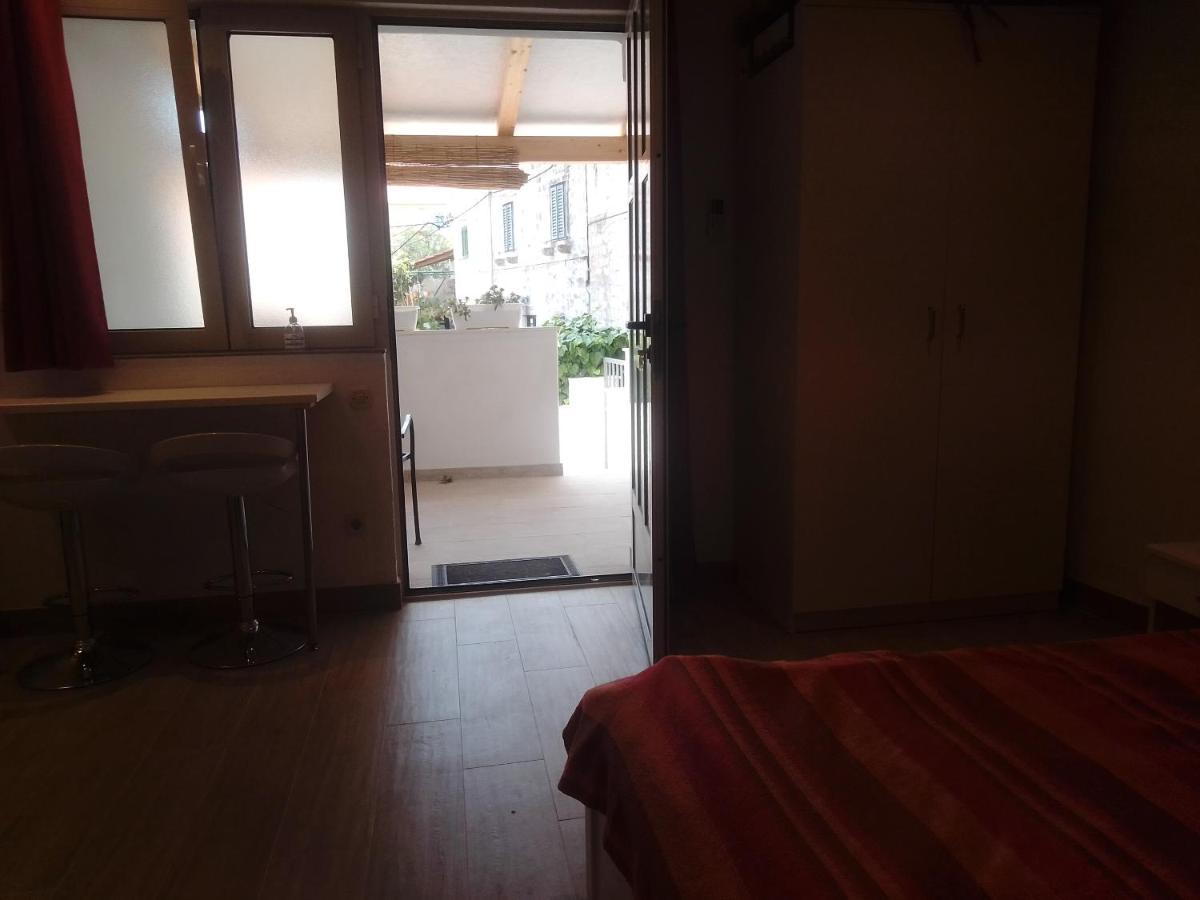Apartments Haracic Hvar Town Luaran gambar