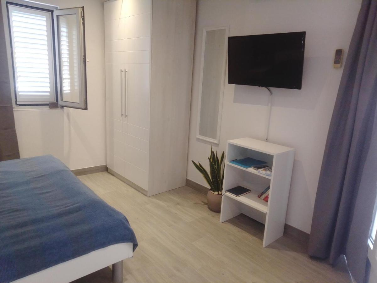 Apartments Haracic Hvar Town Luaran gambar