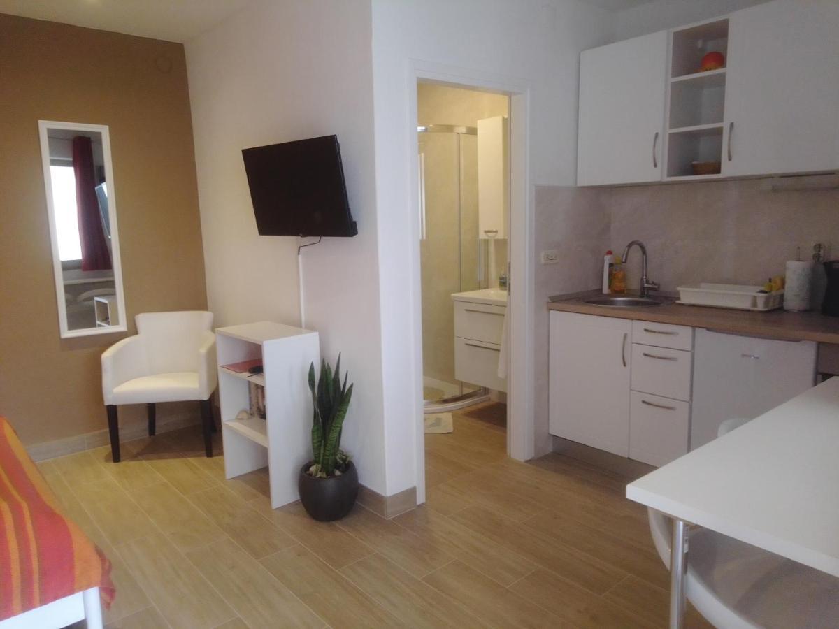 Apartments Haracic Hvar Town Luaran gambar